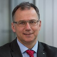 This image shows Prof. Dr. Thomas Dekorsy